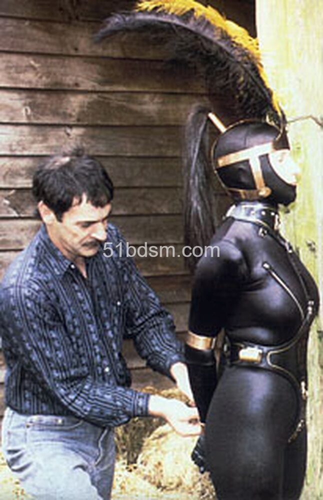 束缚发明 马女 Horse of Gord 调教游戏
